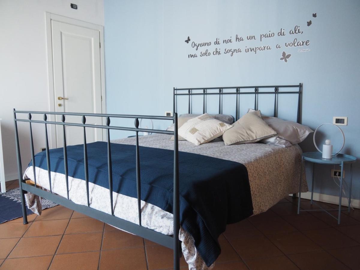 Casa Mariposa Apartment Desenzano del Garda Luaran gambar