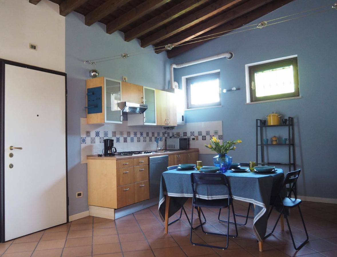 Casa Mariposa Apartment Desenzano del Garda Luaran gambar
